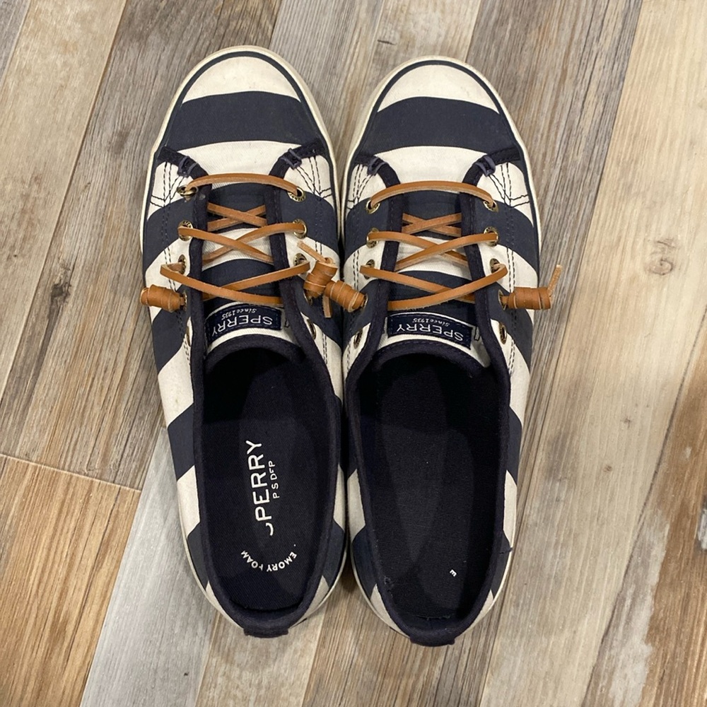 Sperry Sneaker